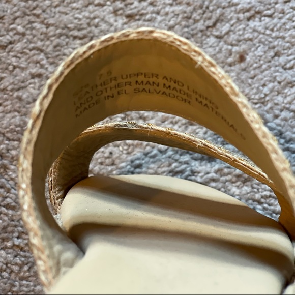 Lulu’s woven double strap sandals never worn. - Picture 7 of 7